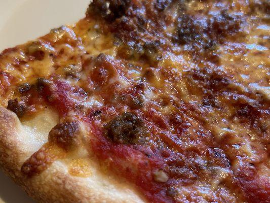 Hamburger pizza, awesome!