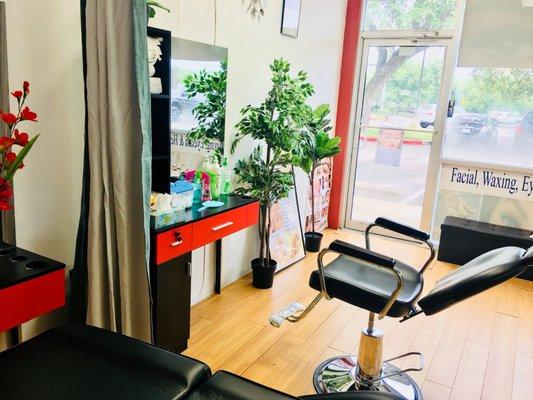 American Eyebrow Threading