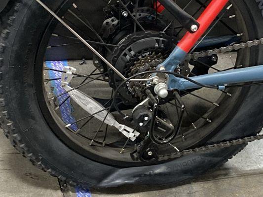 flat tire on my EBike. Thank you. Don's Bikes for fixing my flat tire and for my basket