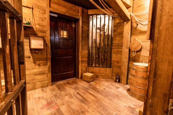 A PIrate's Curse Escape Room