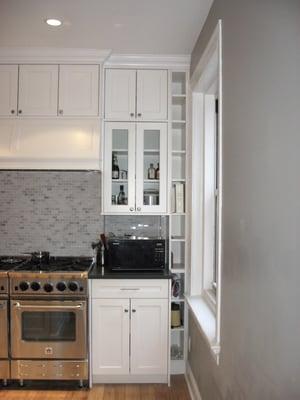 White kitchen cabinets