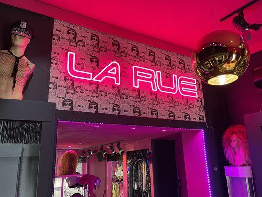 HOLR House of La Rue