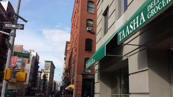 Taasha Deli Grocery