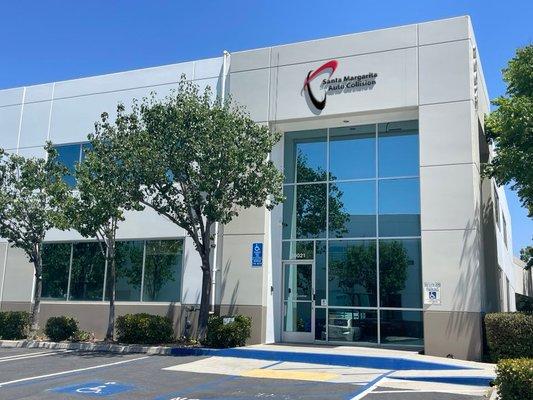 Santa Margarita Auto Collision storefront