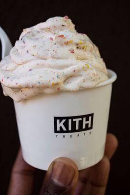 Cinnamon Toast Crunch, Captain crunch ang fruity pebbles