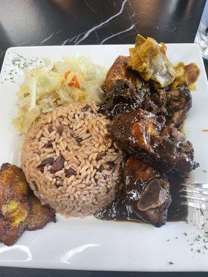 Jerk Chicken was spicy good...but wasn't fresh....more bones than meat for a large.