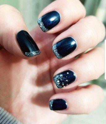 Got my nails done! Excellent service, definitely recommend coming here!