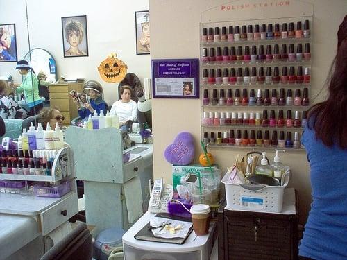 Vaso's Hair Designs West Portal Ave Home of Shelly the Goddess Cosmotologist