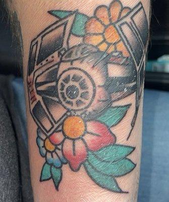 Lunar Tattoo & Piercing Studio