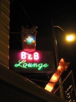 B & B Bar & Cocktail Lounge