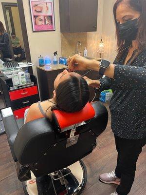 Shobhaz Eyebrow Threading
