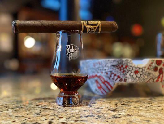 An Undercrown Cigar and bourbon