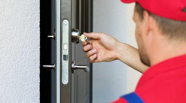 Giant Locksmith & Security Systems