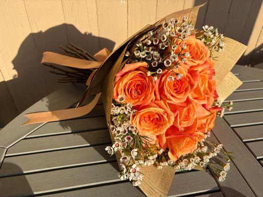 Bouquet of orange roses