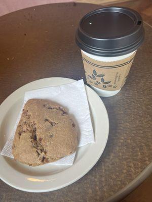 Cinnamon scone + chai latte