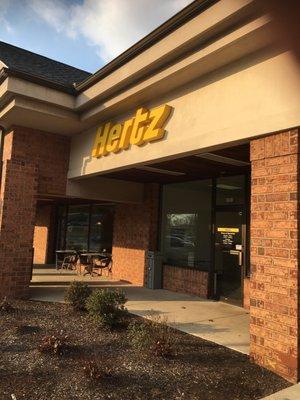 Hertz Car Rental - West Chester - Paoli Pike HLE