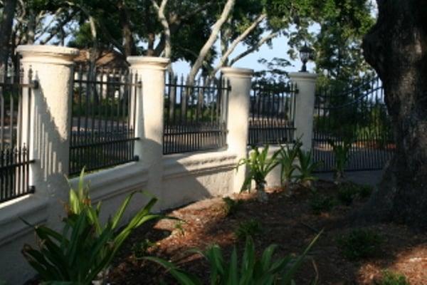 Decorative Concrete and Aluminum Fence