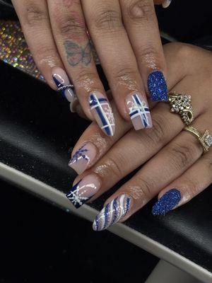 Cece/nail tech @Inky.Stylez