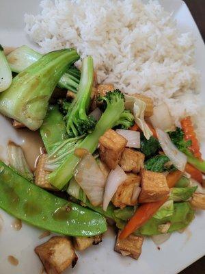 Super flavorful mixed veggies with tofu! Everything was cut the size to eat too!