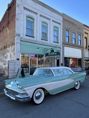 Main Street Sweet Treats & Eats