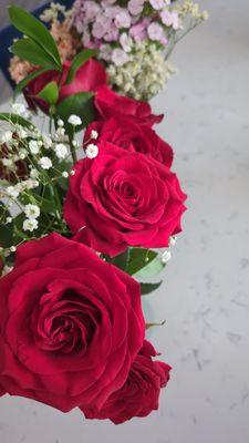 Roses from Flowerama ! Absolutely stunning