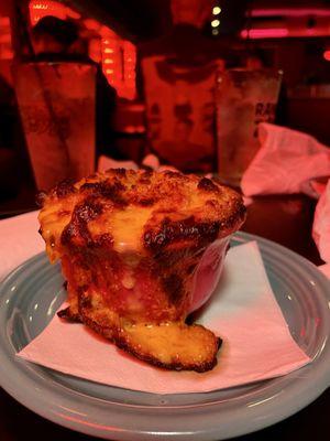Kelly's Bar & Lounge