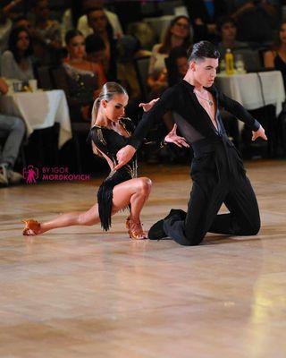 Dance Evolution Club