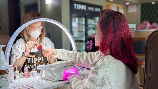 Tippi Nail Bar