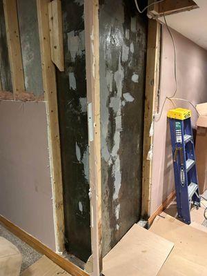 Waterproofing service for basement leaking crack on internal corner.