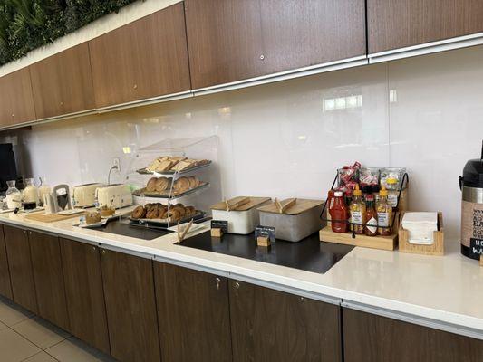 Element Boston Seaport District