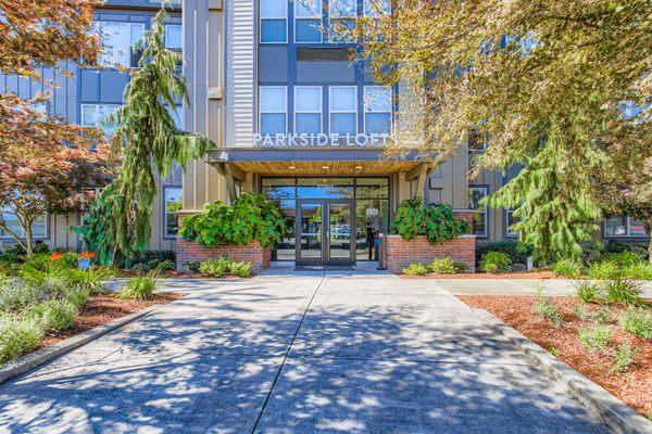 Parkside Lofts Apartments