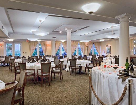 Rose Schnitzer Manor At Cedar Sinai Park