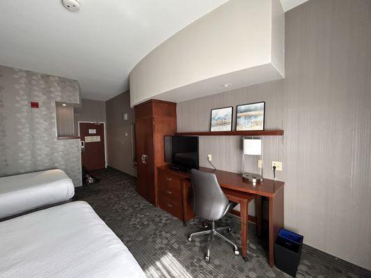 Courtyard West Orange