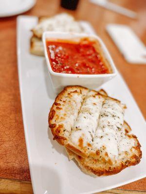 Cheesy Garlic Bread
