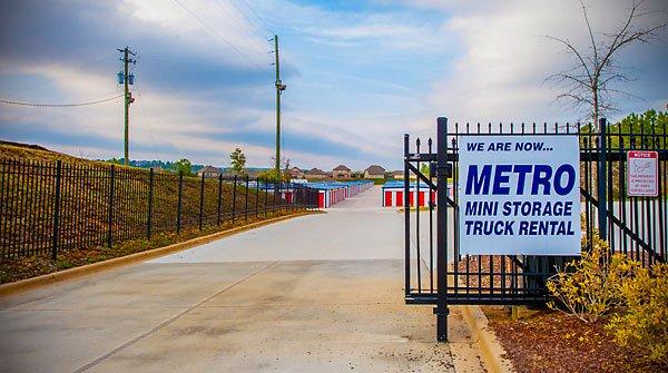 Metro Mini Storage - Calera Hwy 70