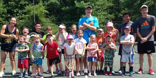 Lawn & Tennis Country Club