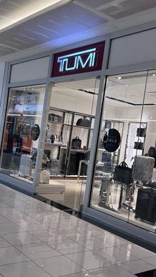 Picking up my luggage