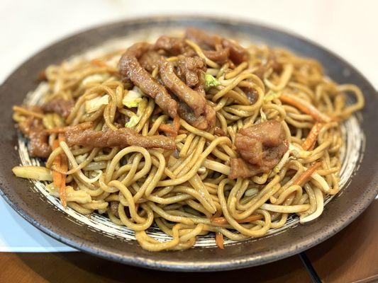 Beef Lomein 牛肉捞面