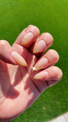Q Hair & Nail Salon