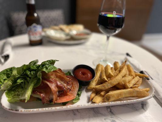 BISTRO at Marriott Courtyard