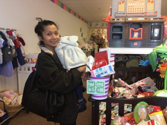 Thank you for your patronage to our second prize winner Ms. Maxim Lavong