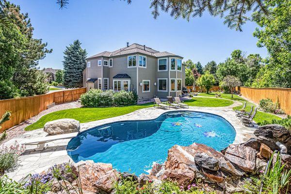 Wildcat Ridge stunner with pool!