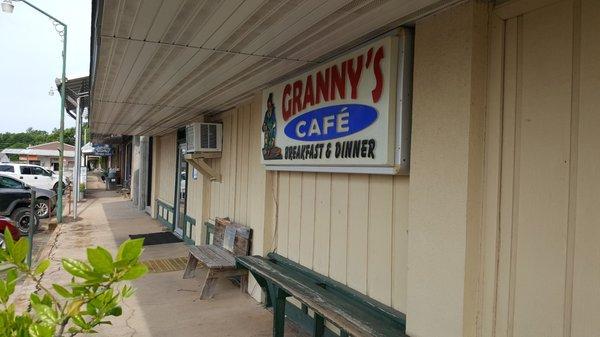 Exterior of the building, corner of 17 hwy and Oak street in old down town.