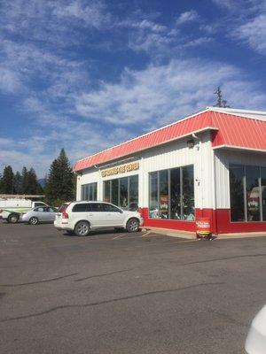 Les Schwab Tire Center