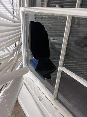 I kid you not do not give these people your money