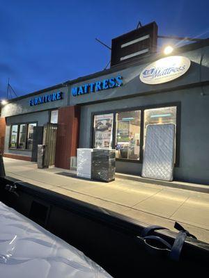 Bakersfield Furniture Mattress