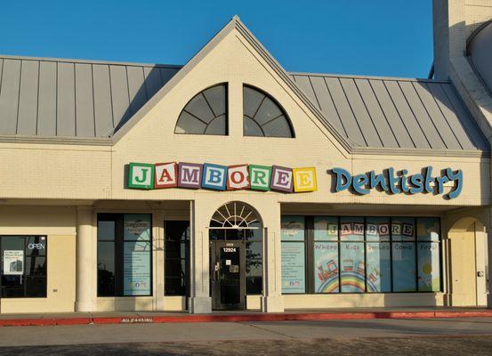 Jamboree Dentistry-Telephone Road