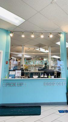 Pick up drop off window