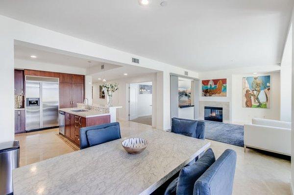 Represented Seller of this condo in Seahaus Bird Rock La Jolla sold for $1,250,000