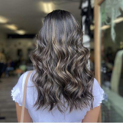 Scandalous Salon & Boutique